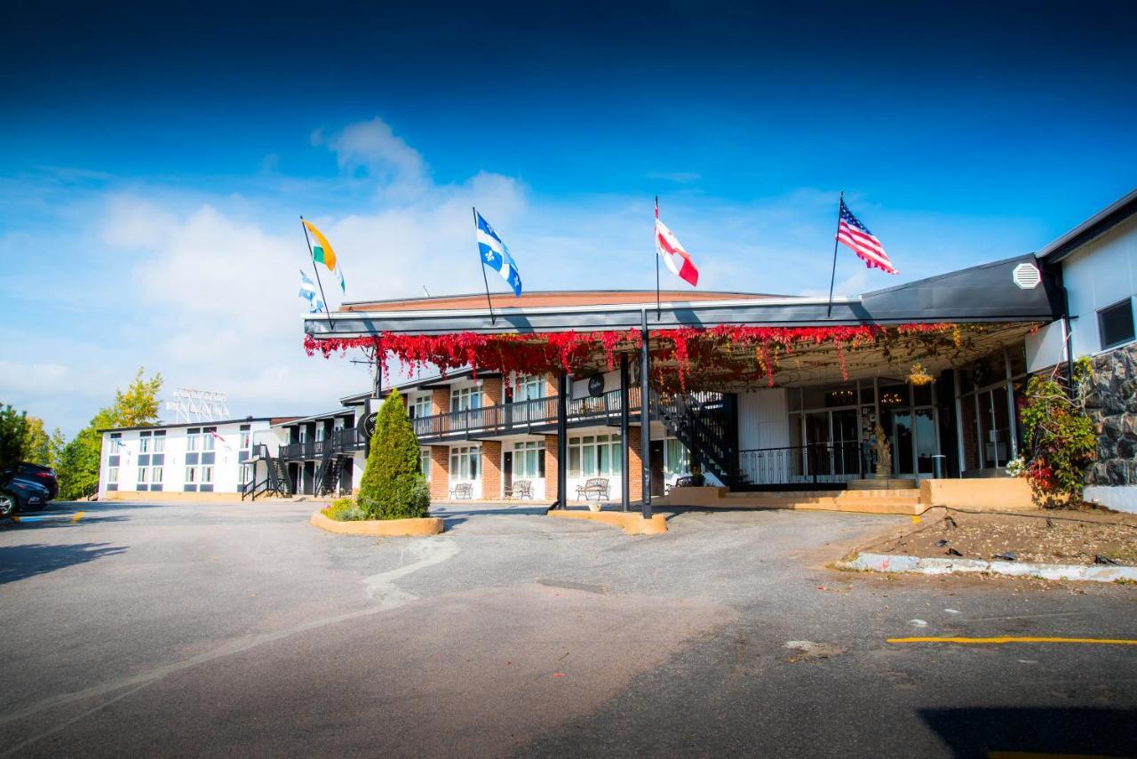 Hotel La Caravelle Baie-Comeau Exteriör bild