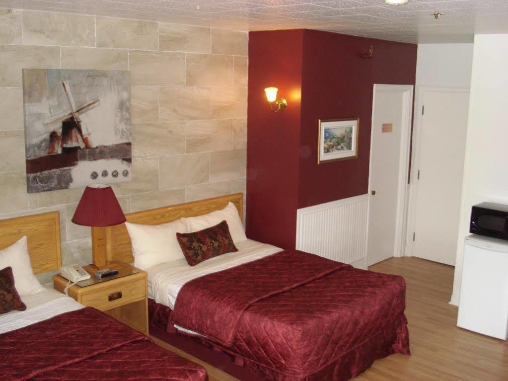 Hotel La Caravelle Baie-Comeau Exteriör bild